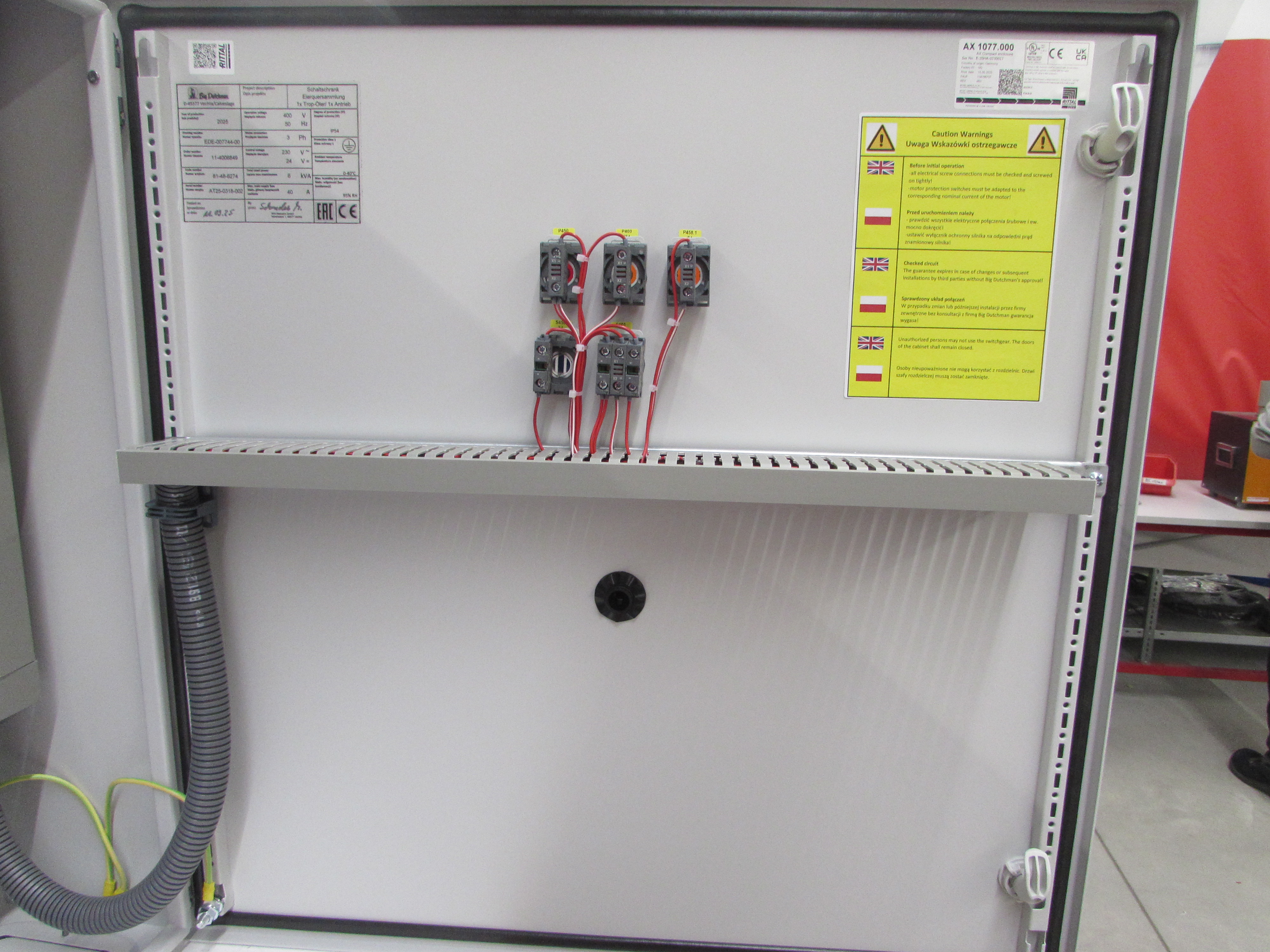 Control cab. egg cross collection